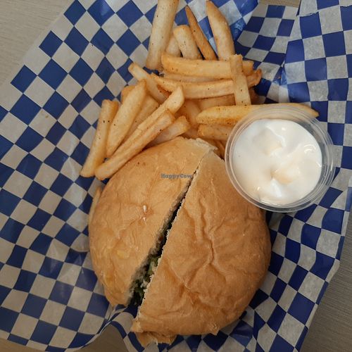  at Queen City Eats in Penticton