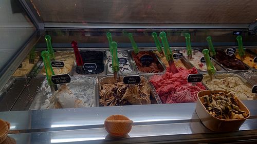 Flavours at Plan(e)t Ice Cream in Athens