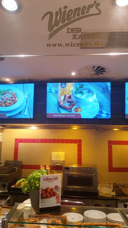 Wiener's at MUC - Wiener's - T2 in Munich