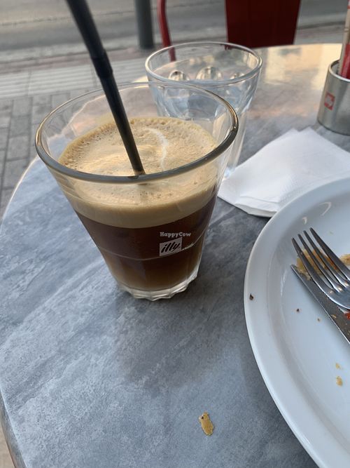 Almond iced latte   at Anna's Choice in Kos