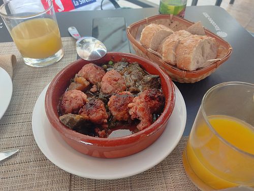 Mandonguilles veganes at LA TASCA in Vilanova I La Geltru