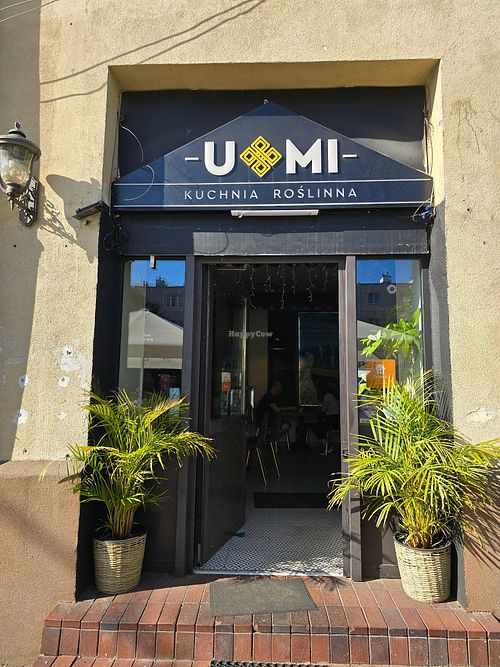 Entrance at U&Mi in Warsaw