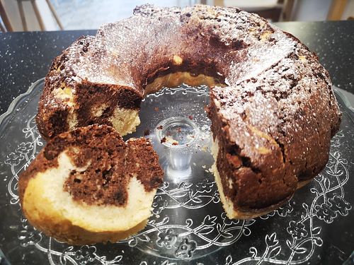 Veganer Gugelhopf at Madrid-Berlin Bistro in Fisterra