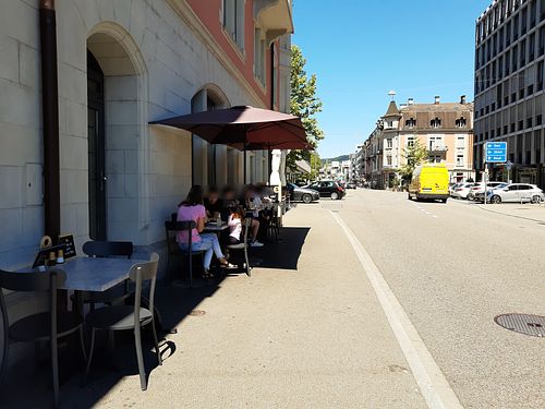Outdoor seating at Mythos in Baden