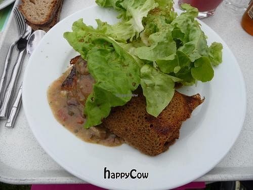  at Pique Prune in Cesson-sevigne