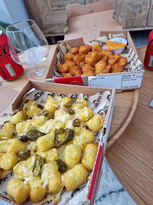 Cauliflower wings and cheesy potato tots with jalapeño at Papa John's in Slough