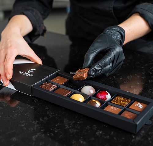 Classy Pralinenbox 12er  at La Mara Chocolaterie  in Barbing