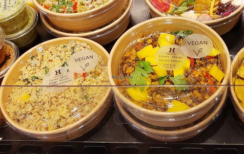 Salad bowls at Confiserie Hofer - Wengistrasse in Solothurn