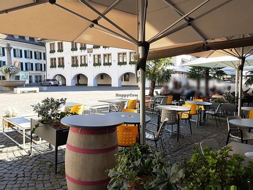 Outdoor seating at Simplyfine in Thun