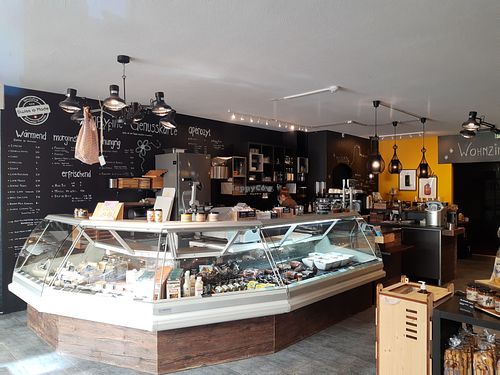 Store interior at Simplyfine in Thun