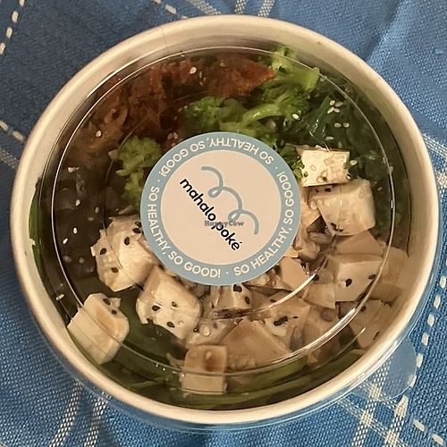   at Mahalo Poké in Cordoba