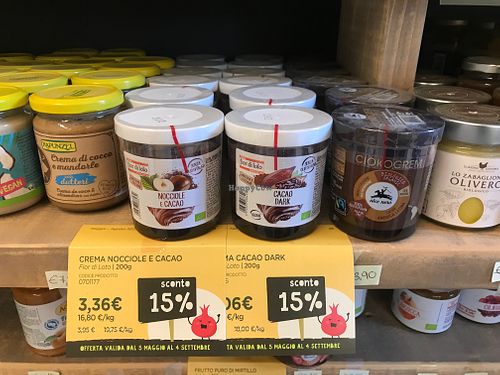 chocolate spreads at Be.Ba Frutta Srl  in Villafranca In Lunigiana