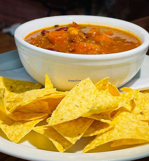 Vegan Chili at Mudsharks Cafe in Courtenay