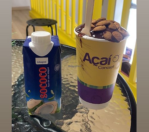 Attention à bien choisir une formule végane ☺️🌱  at Acai Concept France in Pornic