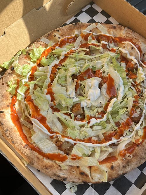 Vegan El Luchador with vegan chicken  at You Wanna Pizza Me? in Kansas City