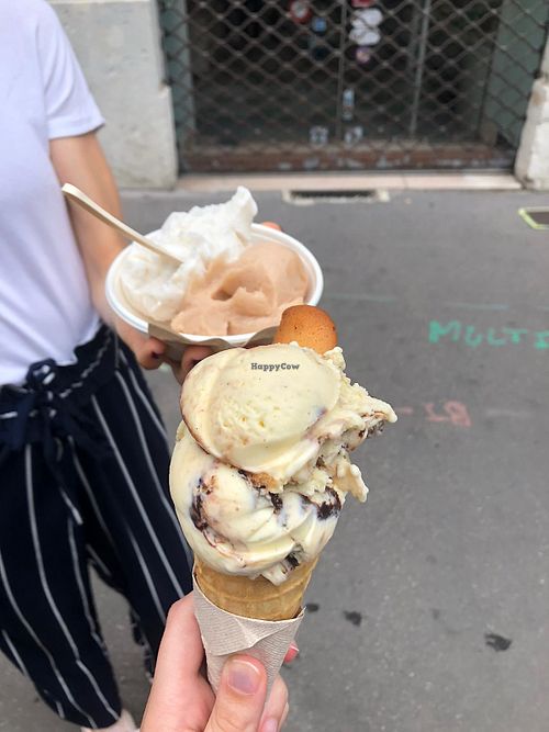 Marron et noix de Coco Vegan   at Sur le Bout de la Langue in Lyon