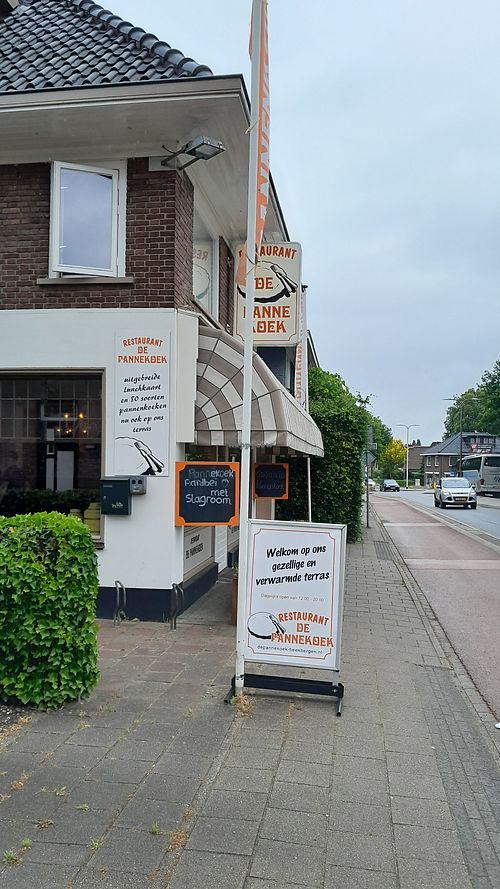  at De Pannekoek in Apeldoorn
