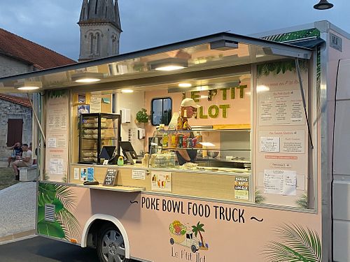 Veggie Poké Bowl with a choice of dressing and delicious frites.  at Le P'tit Îlot in Les Mathes