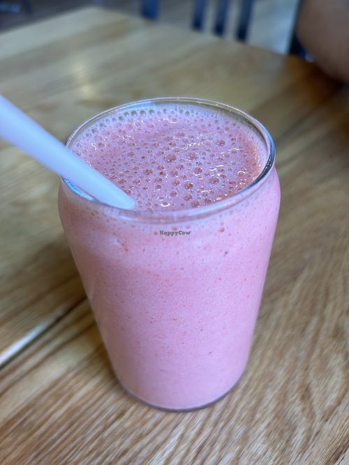 “Refreshed” smoothie  at Pure Kitchen - Rideau St in Ottawa