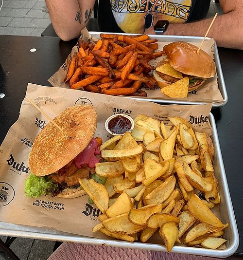 vegan burgers + sweet potato fries & wedges  at Duke Burger in Hannover