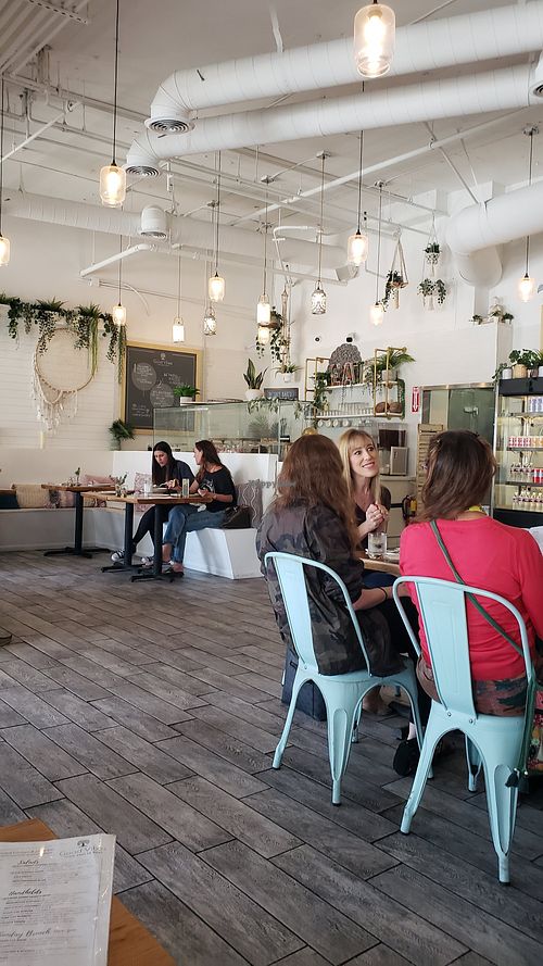 Cute place that packs out. at Good Vibes in Huntington Beach