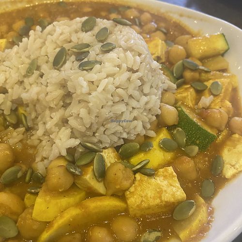 Veggie curry + tofu 🧡  at Schlafly Bottleworks in St Louis