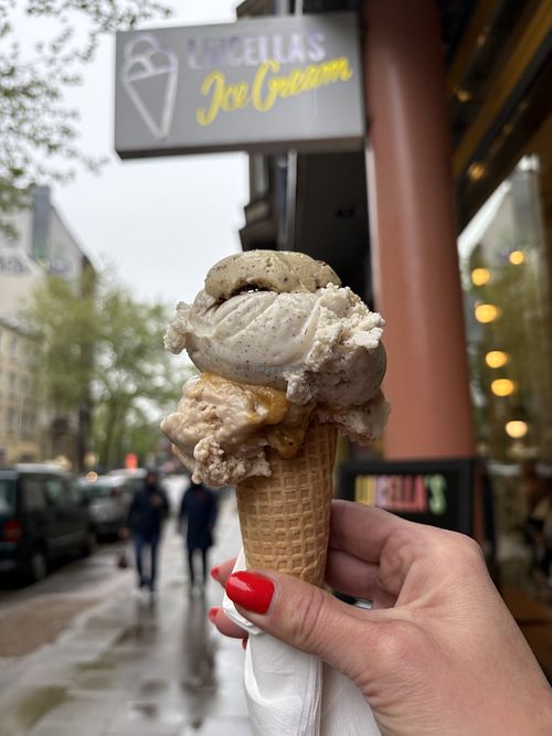 Roasted almond- maple syrup; poppy seed-marzipan and pistaccio choc chip on top  at Luicella's in Hamburg