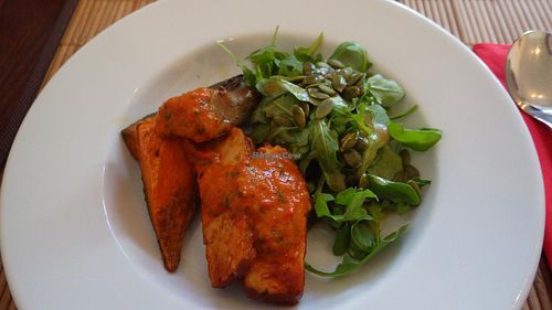 Smoked Tofu with Sweet Potato Wedges served with a rocket & pumpkin seed salad and a fiery harissa sauce  at The Bean Inn in St Ives