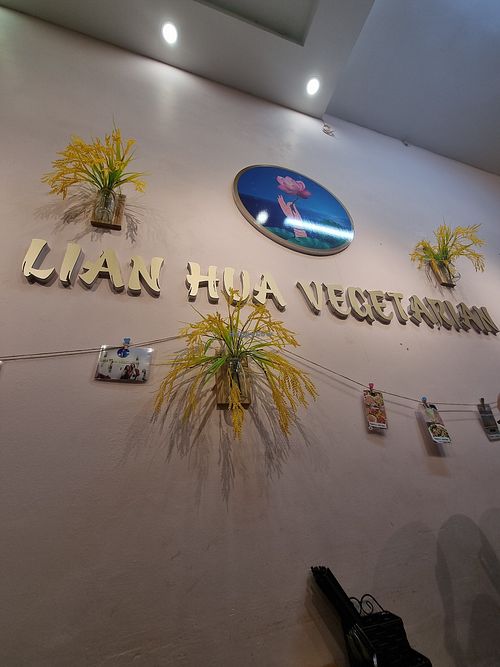  at Lian Hua Vegetarian in Hanoi
