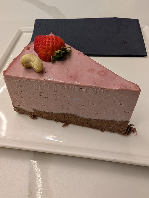 Raw strawberry cake at Hotel Ajdovec in Sevnica