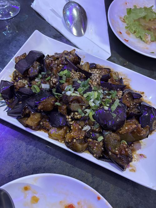 Aubergine   at Phô72 in Le Mans