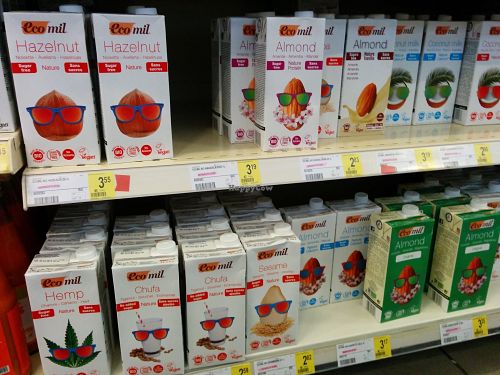 many plant milks at Terrasana in Antwerpen
