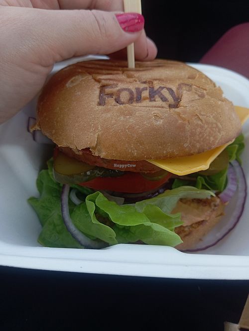 cheeseburger at Forky's - Campus Square in Brno