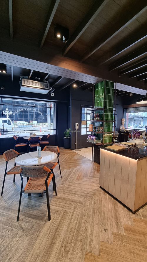 Inside at GREEN & SUNNY in Bangkok