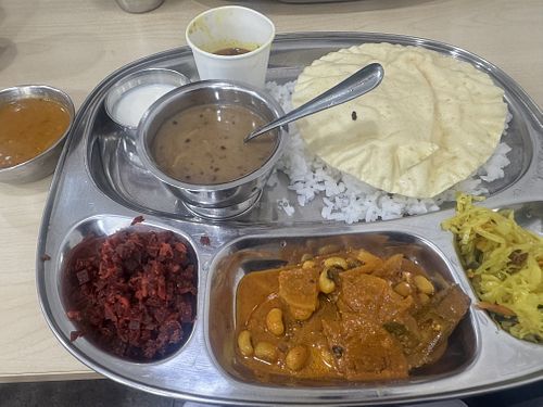 Set menu lunch   at Sathiyanery Vegetarian Food Centre in Kuala Lumpur