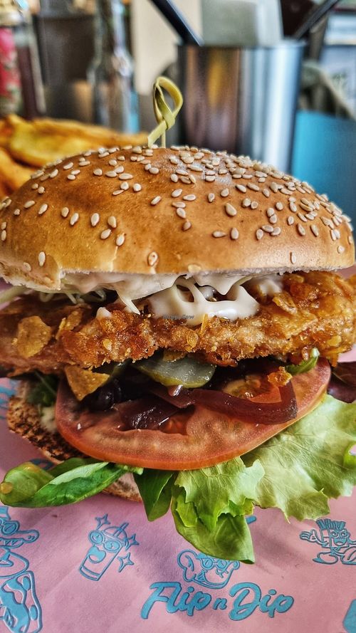 Chicken burger at Flip n Dip in Vienna