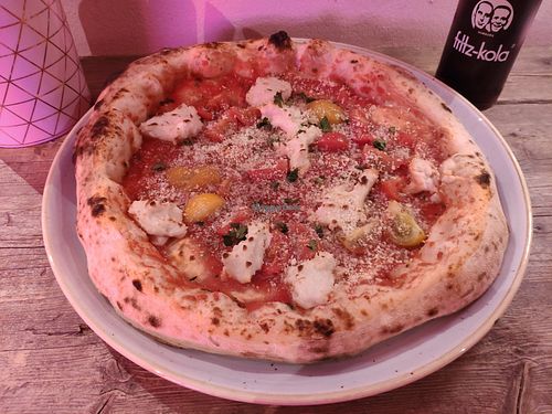Vegharita at RAZZO Vegan Pizza Bar in Cologne
