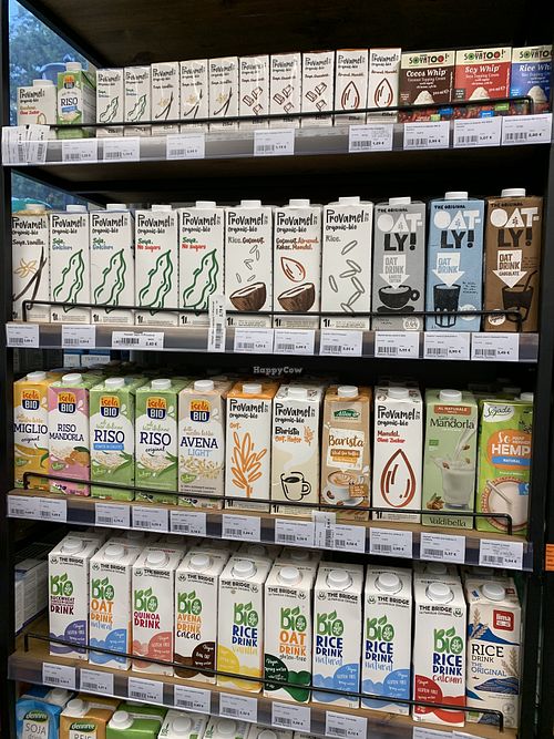 Plant milks and creams at Kalcek - Miklošičeva in Ljubljana