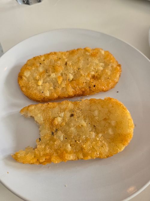  at Lluvia Deli Bar & Artefacto in Rio Grande