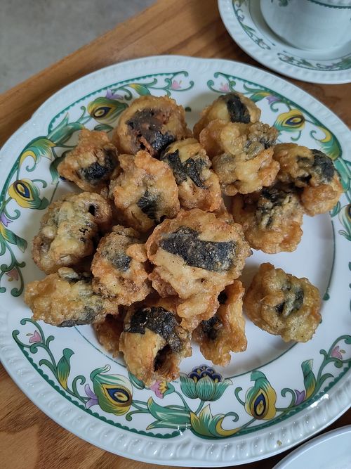 fried mushrooms at ZenV Garden  in Gloucester