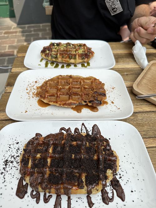 Pistachio, specoloos, Oreo waffles  at Chocolate Bar Brugge in Bruges