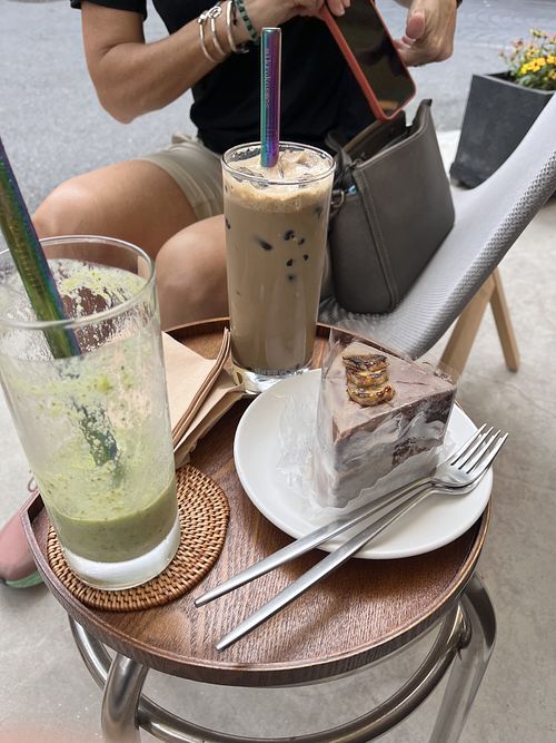 Dessert, bubble tea and smoothie   at Plantica - 플랜티카 in Seoul