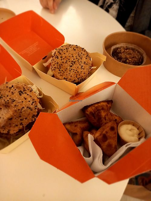  at Nom Nom Nom - Haarlemmerdijk in Amsterdam