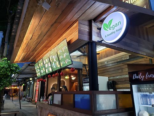  at Annie Sweetery & Eatery - Bo Put in Koh Samui