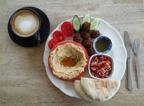 hummas falafel + soy latte at Cat House in Chiang Mai