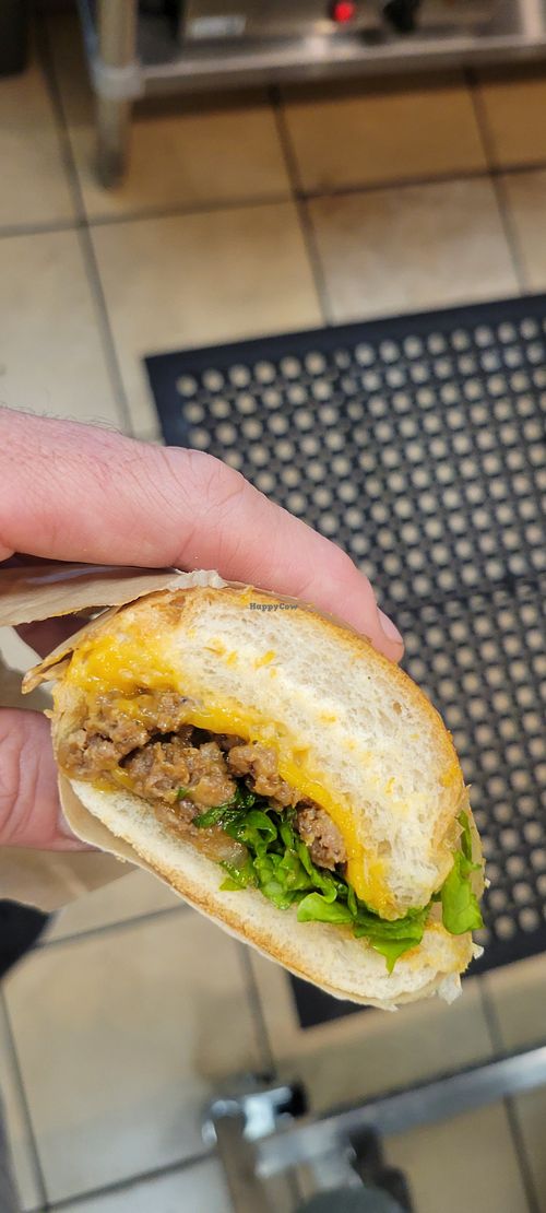 Vegan Roast beef sammien at UNiQ Burger in Scottsdale