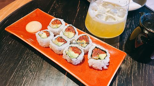 spicy tuna maki roll  at Planta Queen in Chicago