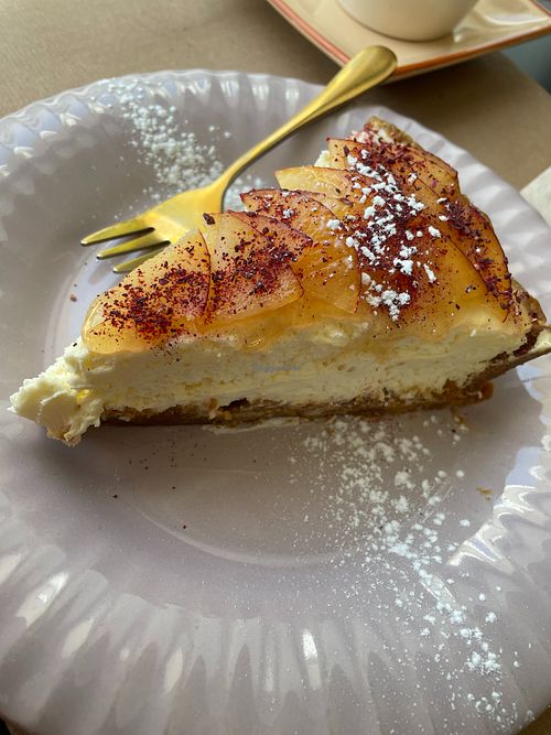 Cheese cake at The Den - A plant-based experience in Oeiras