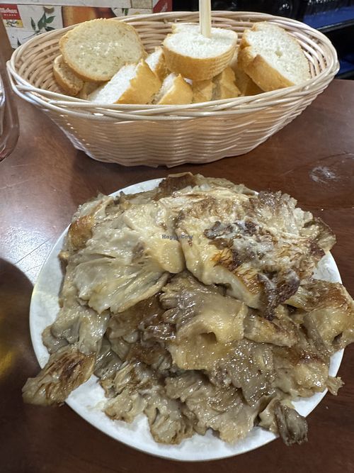 Full racíon  at Bar Cid in Logrono