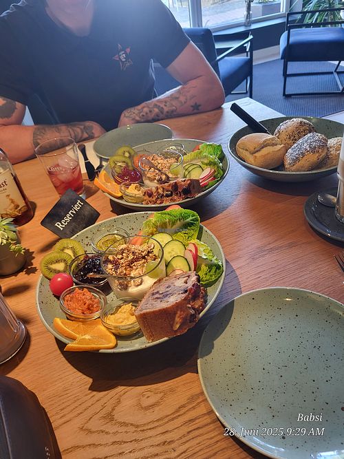 Gönnen dir.... at Ben‘s Coffee in Bassum